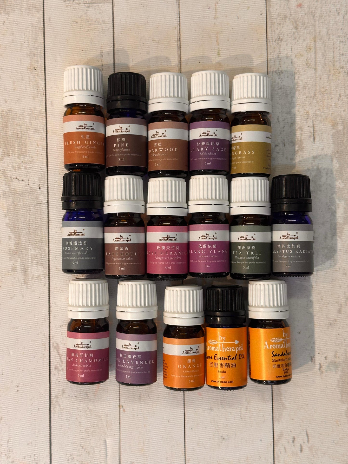 Natural Hair Care Products
Certificate Course Ingredients Package (Include Essential Oils)
天然頭髮護理產品導師證書課程材料套裝(連精油)