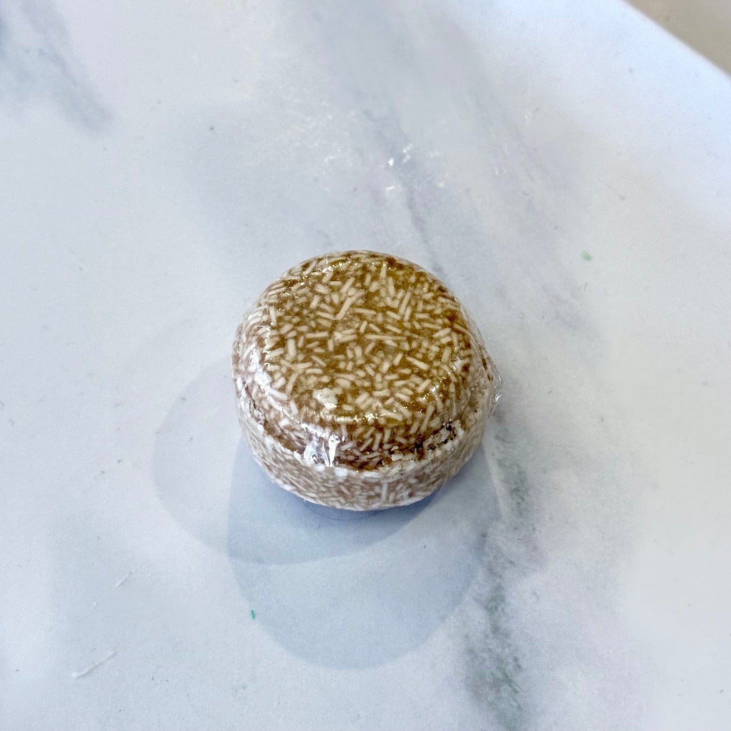40g/pc He Shou Wu Shampoo Bar (Macaroon shaped) 首烏順髮洗髮餅 (馬卡龍)