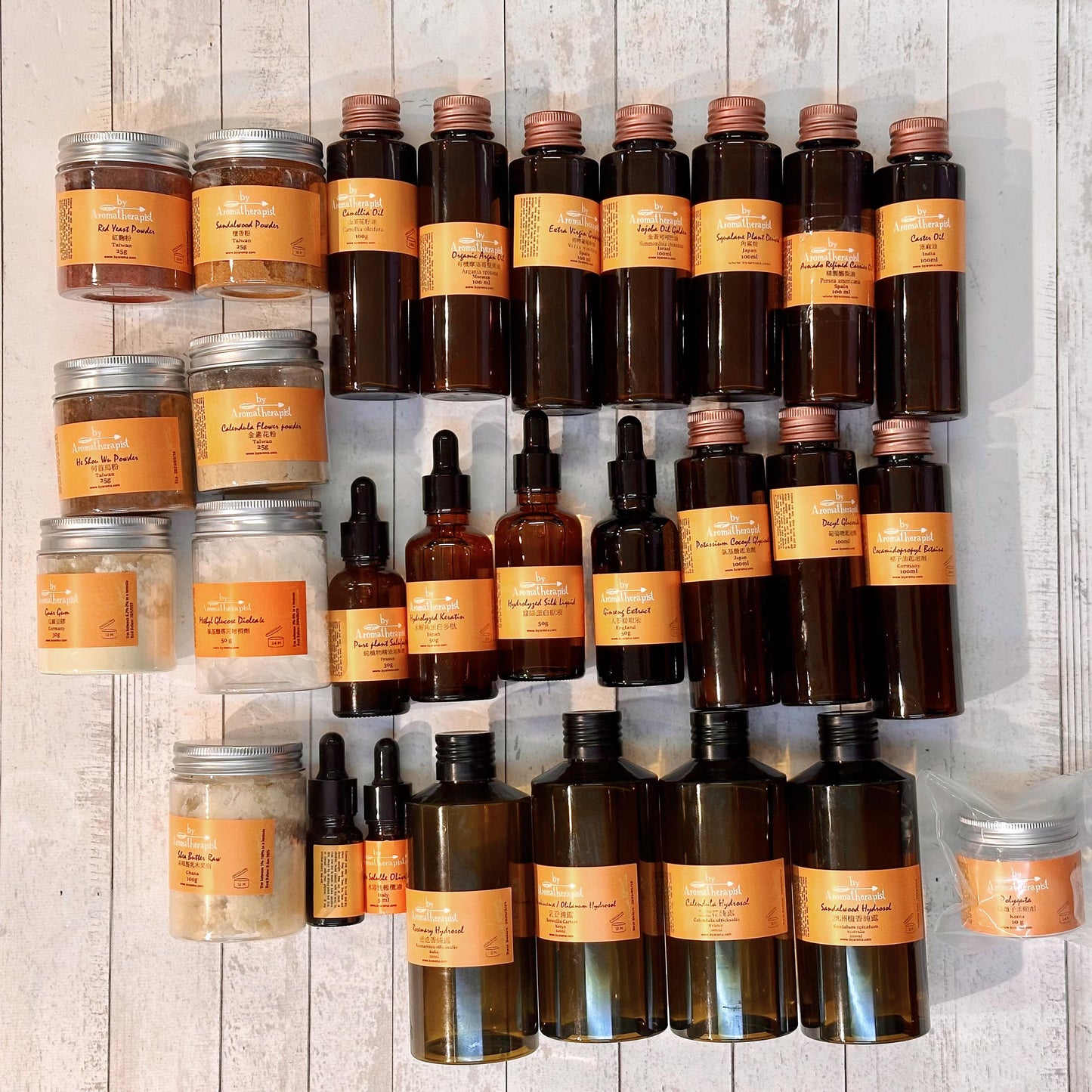 Natural Hair Care Products
Certificate Course Ingredients Package (Include Essential Oils)
天然頭髮護理產品導師證書課程材料套裝(連精油)