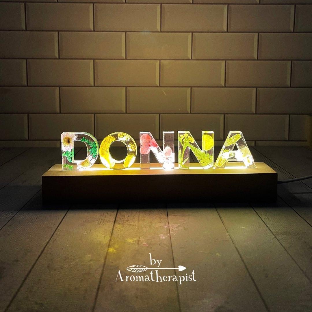 Pressed Flowers Alphabet Night Light 壓花字母小夜燈