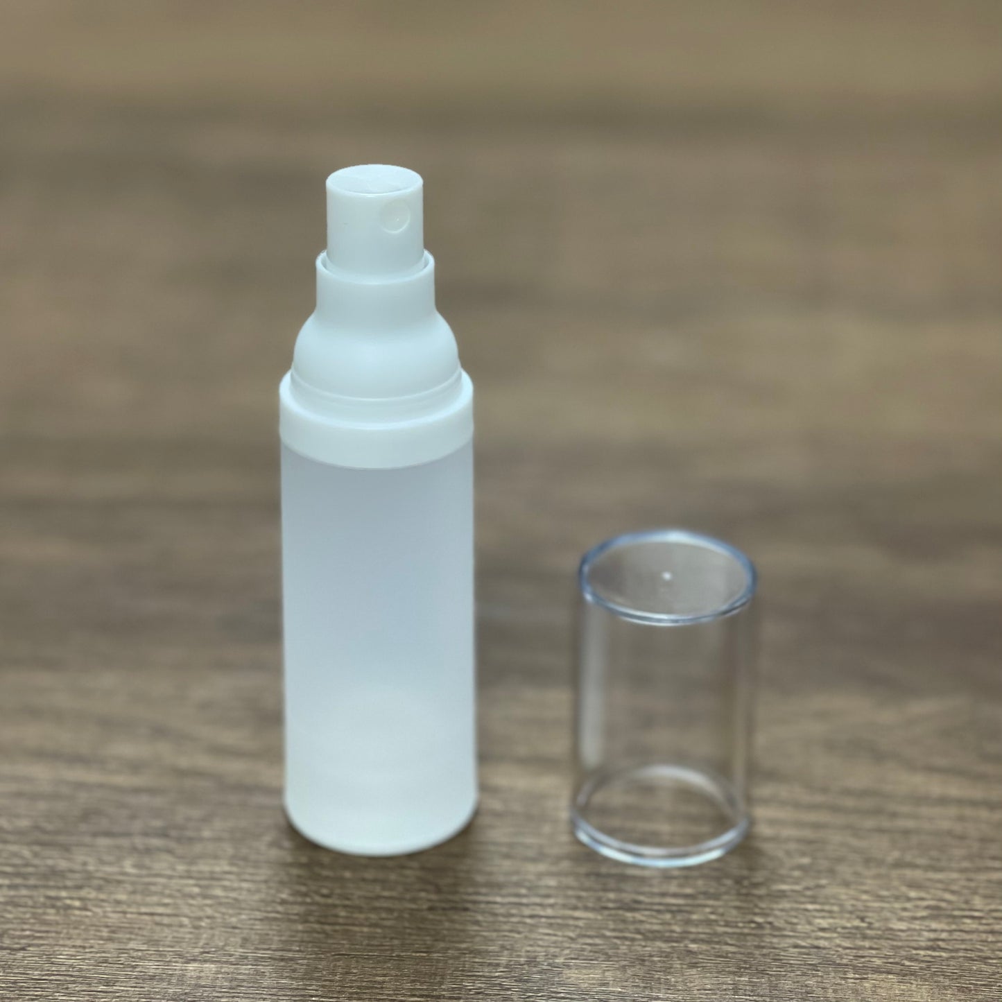 30 ml Airless Frosted Spray Bottle 30ml 磨沙真空乳液噴霧瓶