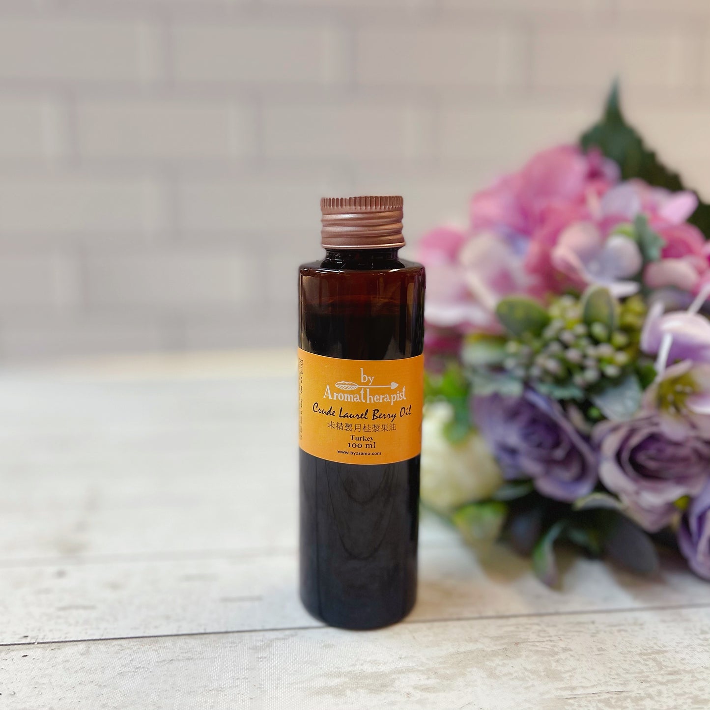 Crude Laurel Berry Oil 未精製月桂漿果油