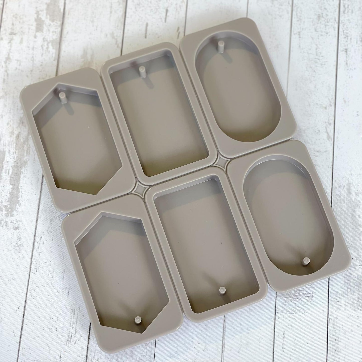 Tag mould 吊牌模具