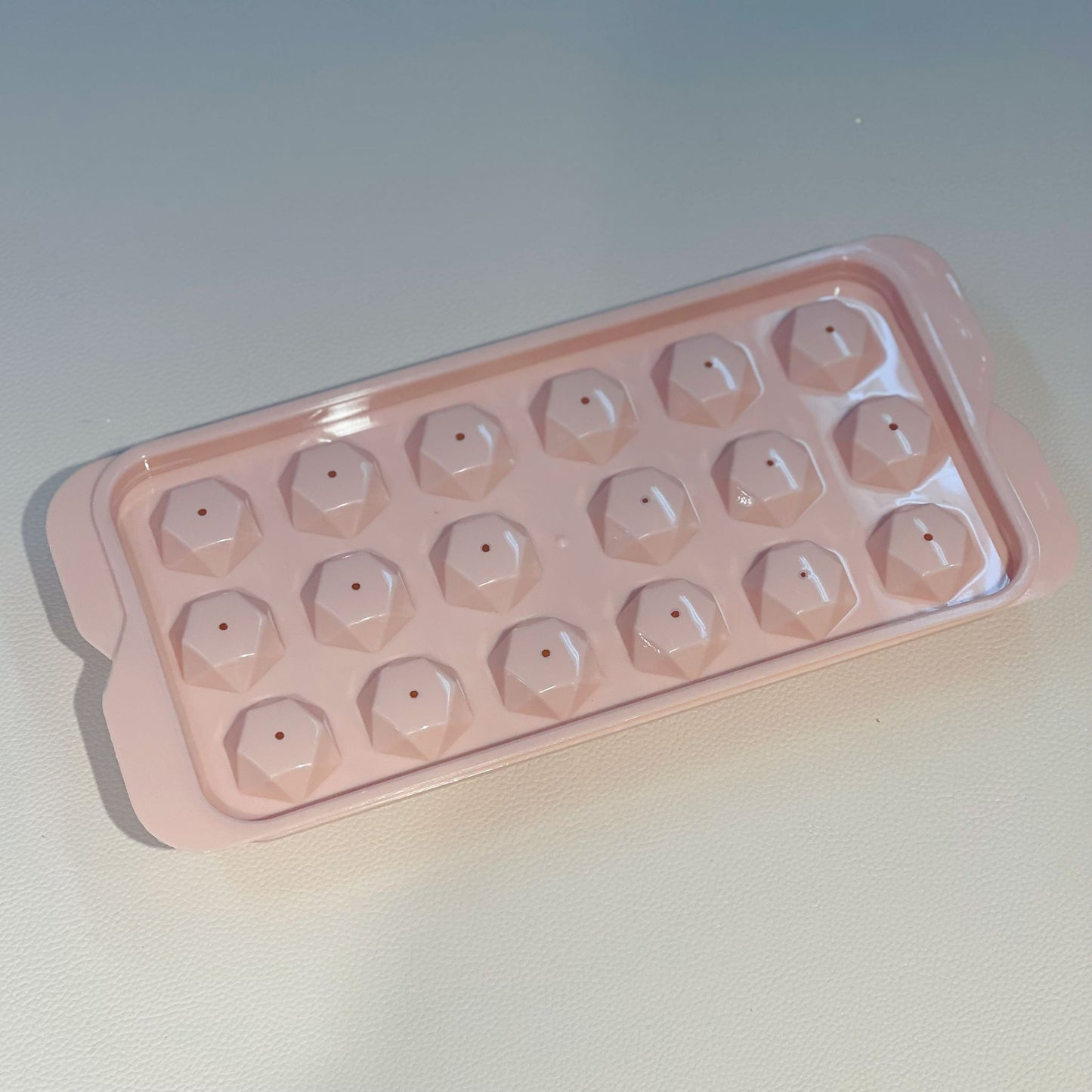 Diamond shaped ice box 鑽石形冰模制冰盒