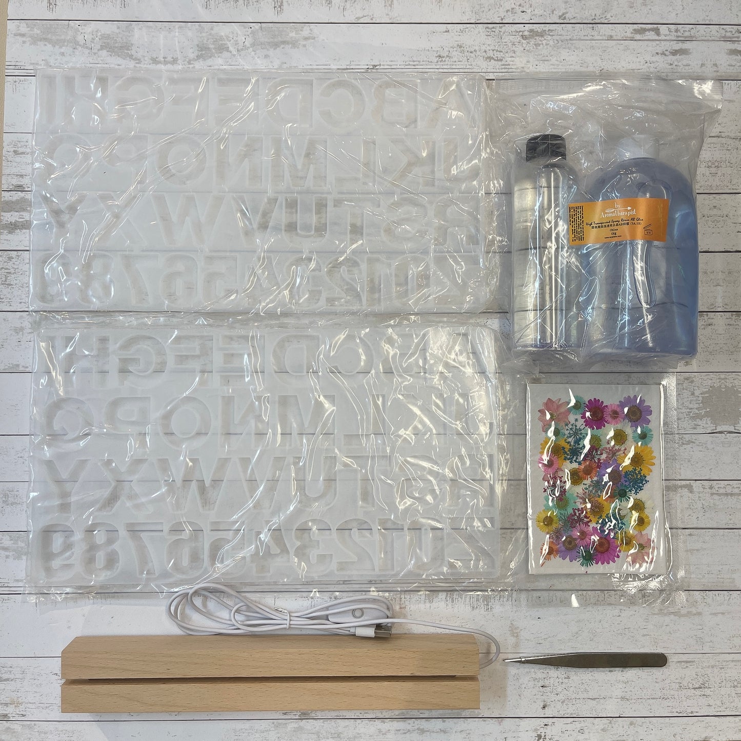 Pressed Flowers Alphabet Night Light Tools & Ingredients Package 壓花滴膠字母小夜燈工具及材料套裝