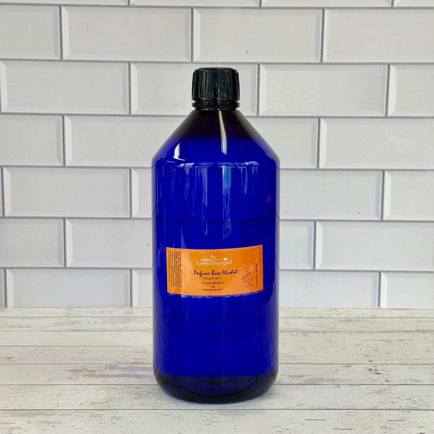 Perfume Base Grape Alcohol (Ethanol 96%) 香水基劑 葡萄酒精(乙醇 96%)(100 ml/500ml/1L) - Discover Health & Lifestyle Asia