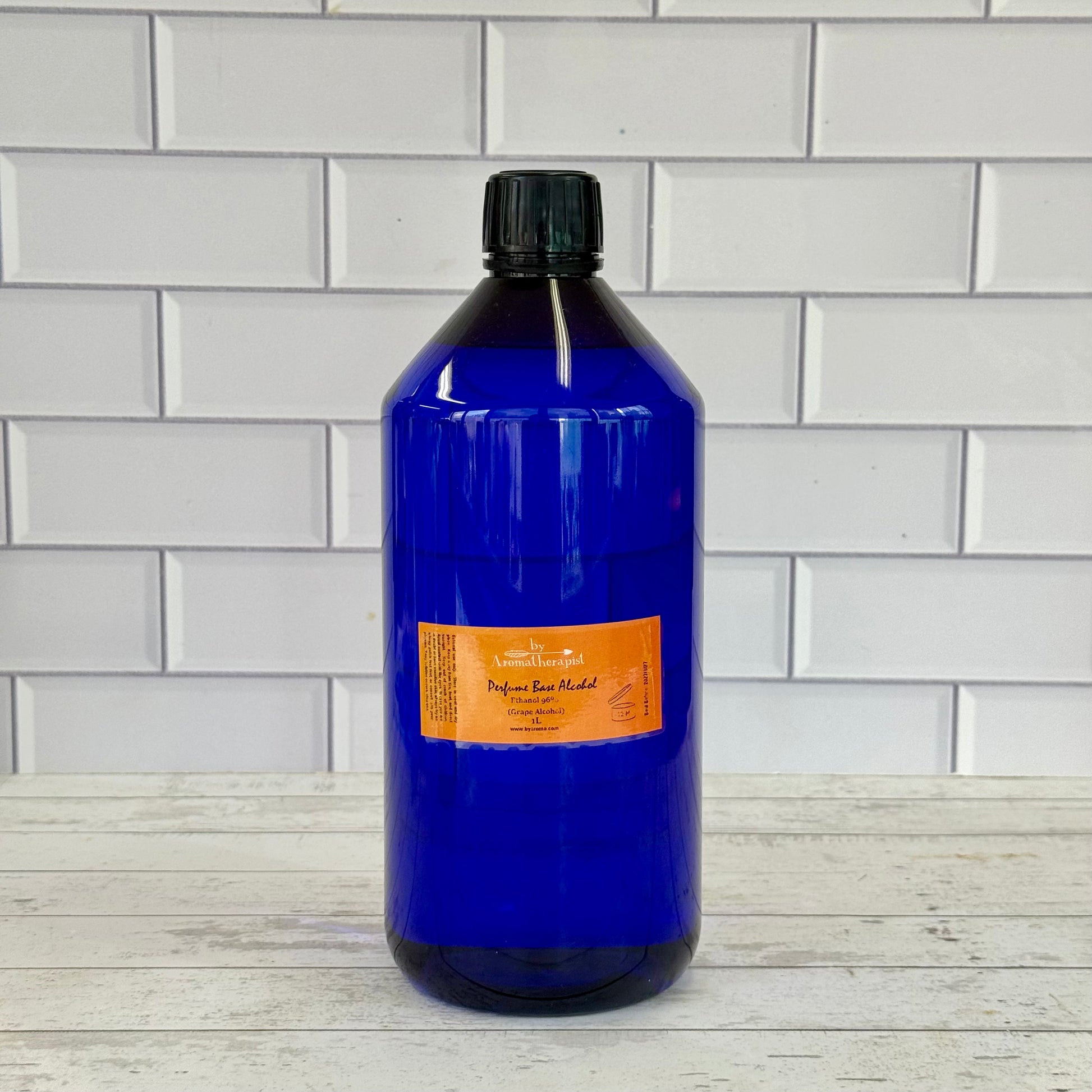 Perfume Base Grape Alcohol (Ethanol 96%) 香水基劑 葡萄酒精(乙醇 96%)(100 ml/500ml/1L) - Discover Health & Lifestyle Asia